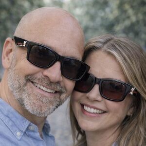 New Authentic Karl Lagerfeld KLJ6168SND Daisy Duck Disney Sunglasses Black